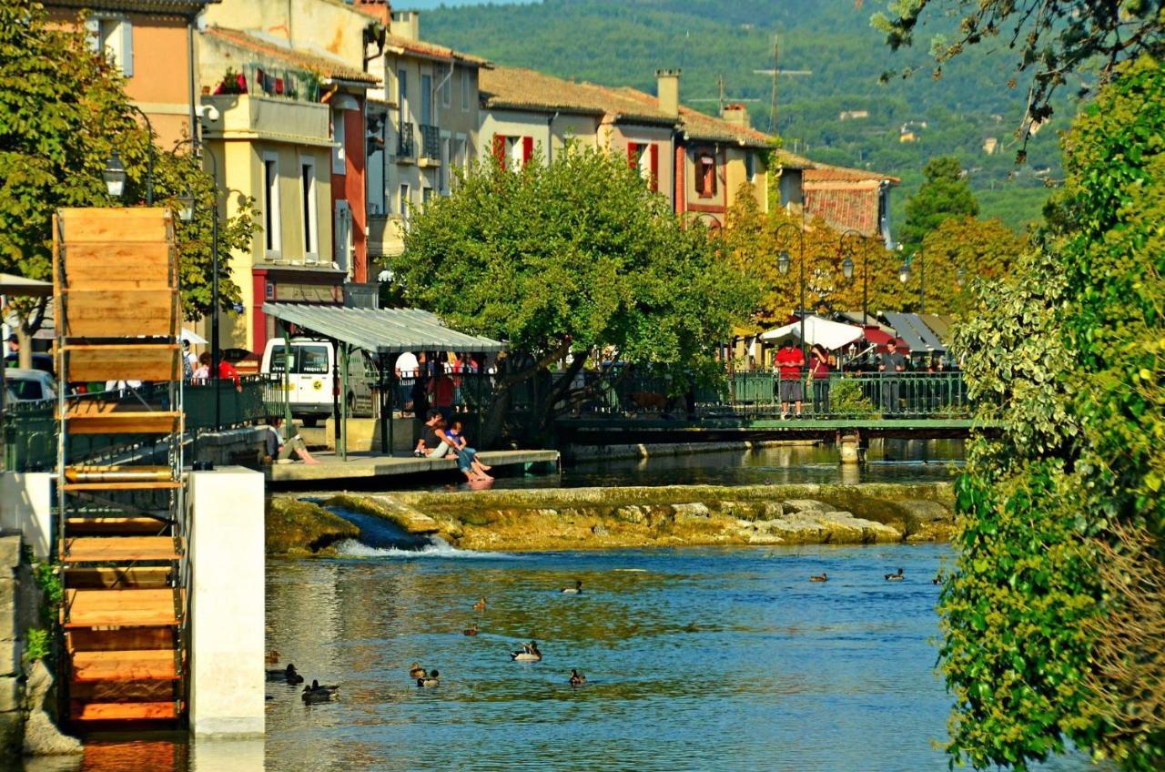 Le Petit Studio - 15 M2 - Centre Ville - Sorgue A 50 M ลีล-ซูร์-ลา-ซอร์ก ภายนอก รูปภาพ