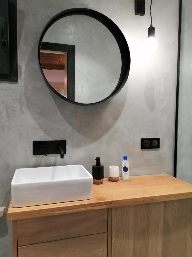 Le Petit Studio - 15 M2 - Centre Ville - Sorgue A 50 M ลีล-ซูร์-ลา-ซอร์ก ภายนอก รูปภาพ