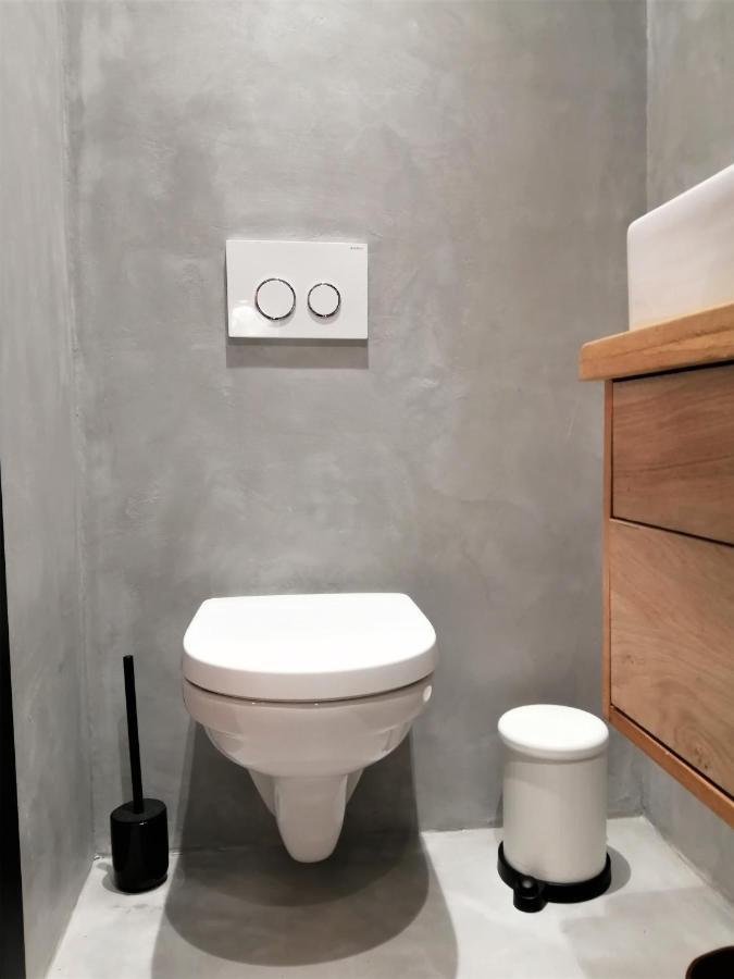 Le Petit Studio - 15 M2 - Centre Ville - Sorgue A 50 M ลีล-ซูร์-ลา-ซอร์ก ภายนอก รูปภาพ